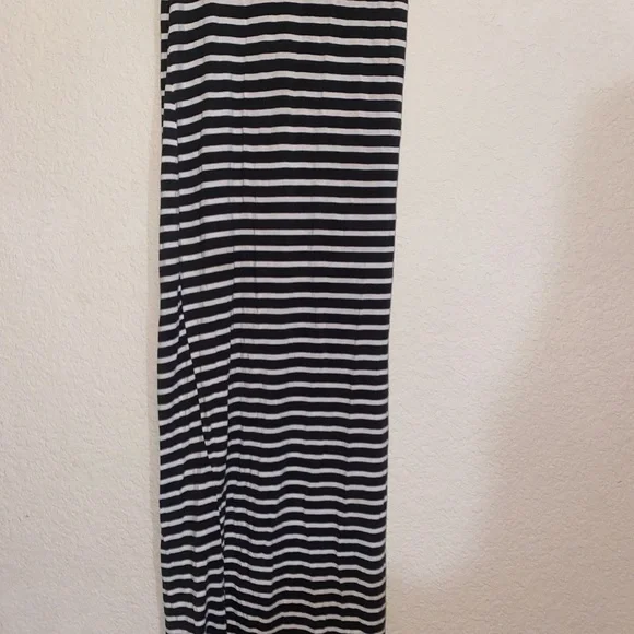 Heart & hips small striped Macy stretch tank green white dress - Picture 5 of 12